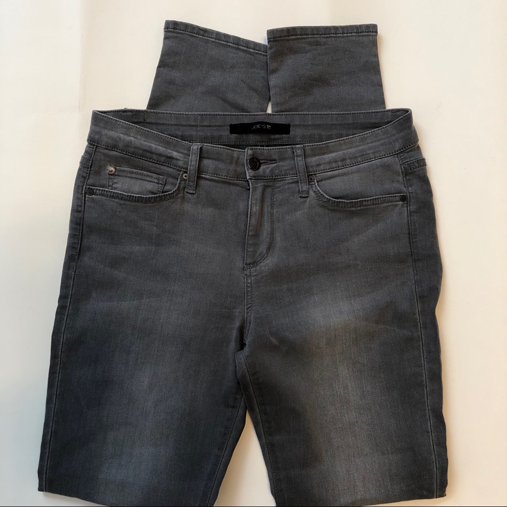 NWOT Joe’s Jeans Grey The Skinny size W 28